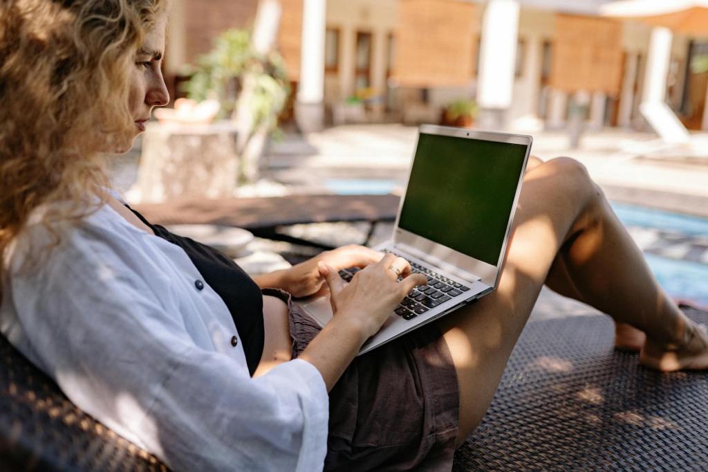 Side Hustle Income in&nbsp;Canada.